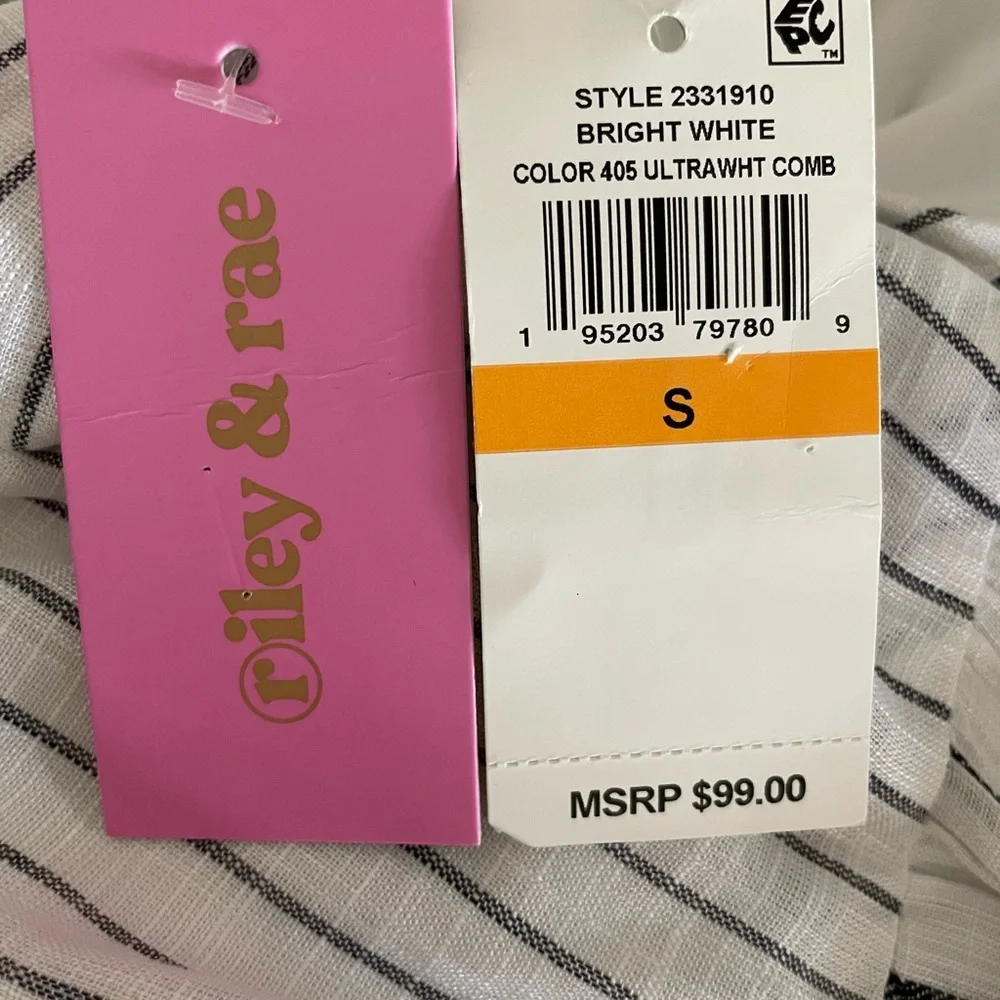 Riley & Rae - Picture 5 of 5